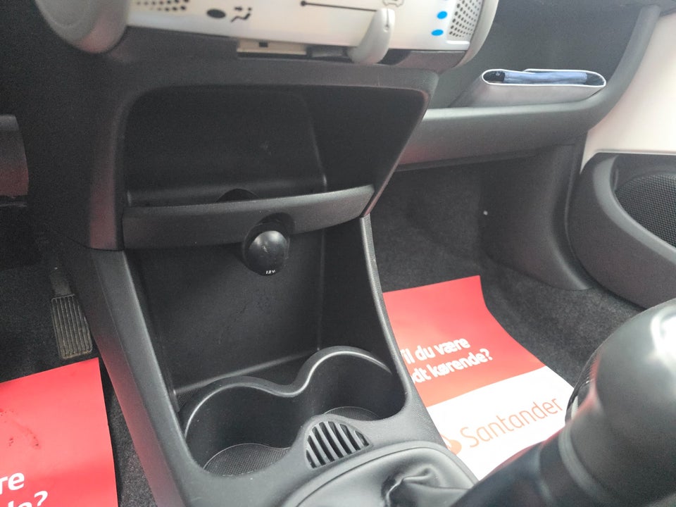 Peugeot 107 1,0 Active 5d