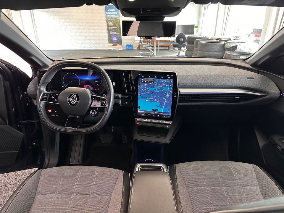 Renault Megane E-Tech 60 Techno 5d