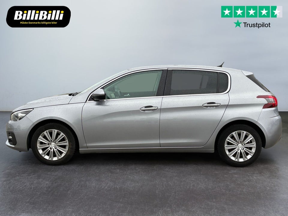 Peugeot 308 1,5 BlueHDi 130 Style+ 5d