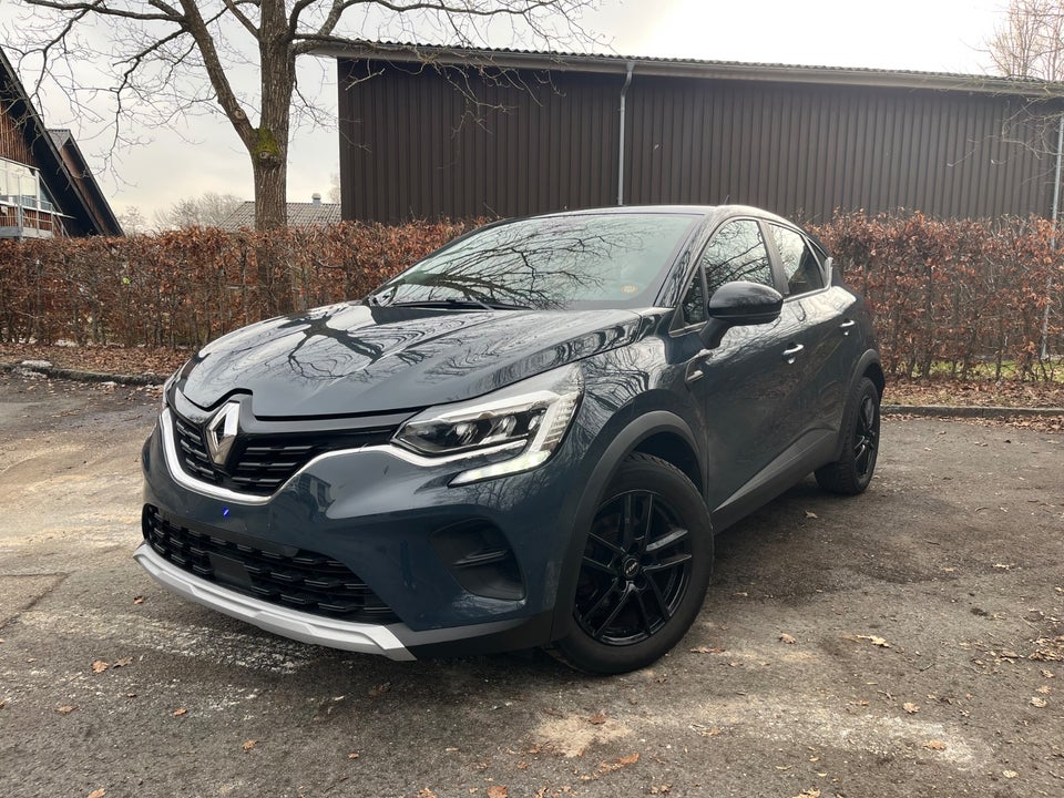 Renault Captur 1,6 E-Tech Zen 5d
