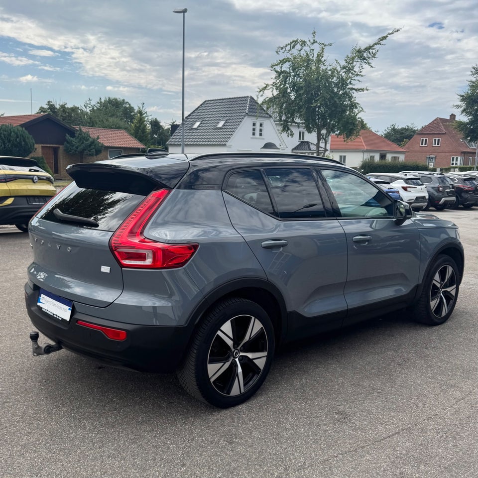 Volvo XC40 P8 ReCharge Twin Pro 5d