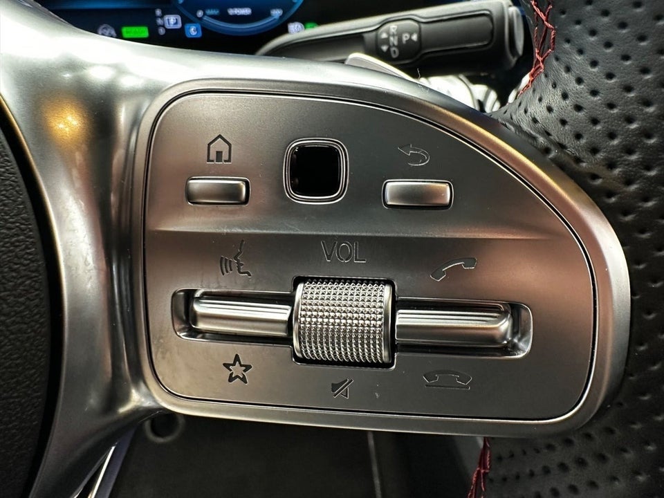 Mercedes EQB350 AMG Line 4Matic 5d