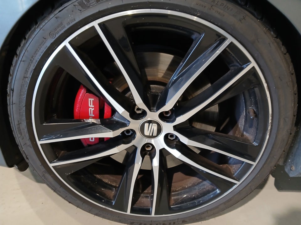 Seat Leon 2,0 TSi 300 Cupra ST DSG 5d