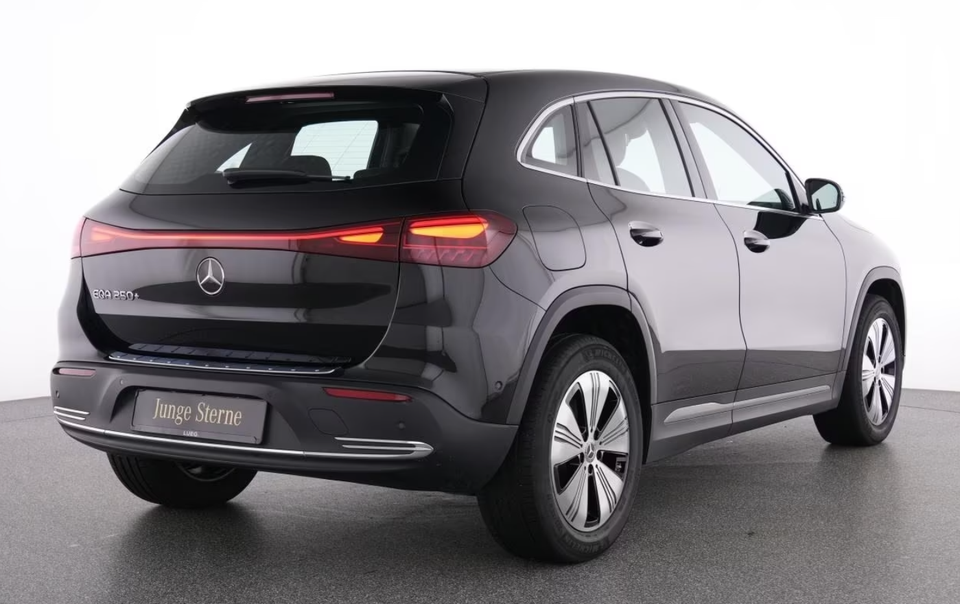 Mercedes EQA250+ Progressive Advance 5d