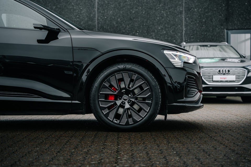 Audi Q8 e-tron 50 S-line Sportback quattro 5d