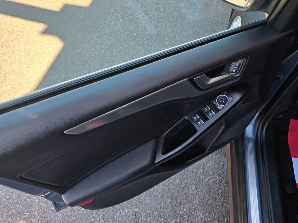 Ford Focus 1,5 EcoBoost Titanium stc. aut. 5d