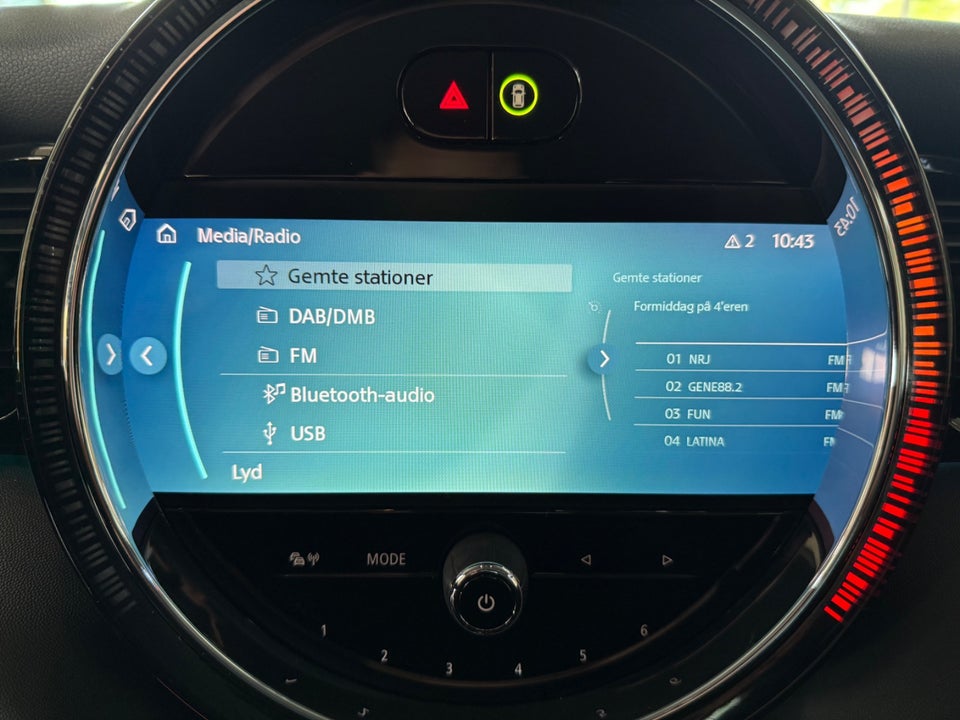 MINI Cooper SE Classic Trim 3d