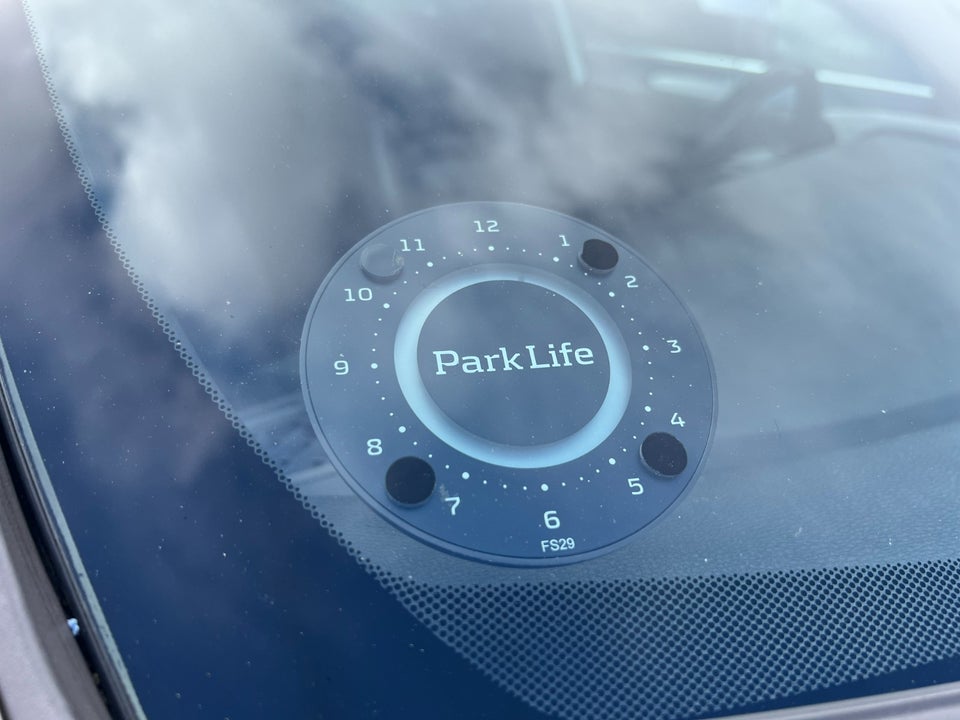 Honda Civic 1,0 VTEC Turbo Elegance CVT 5d