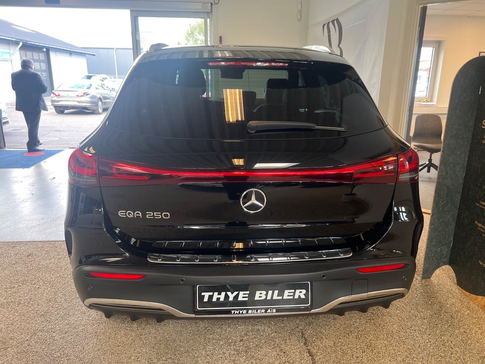 Mercedes EQA250 AMG Line 5d