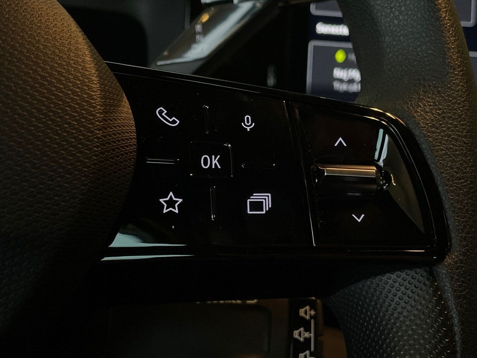 Renault 5 E-Tech 40 Evolution 5d