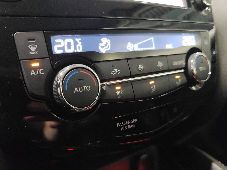 Nissan Qashqai 1,3 Dig-T 140 N-Connecta 5d