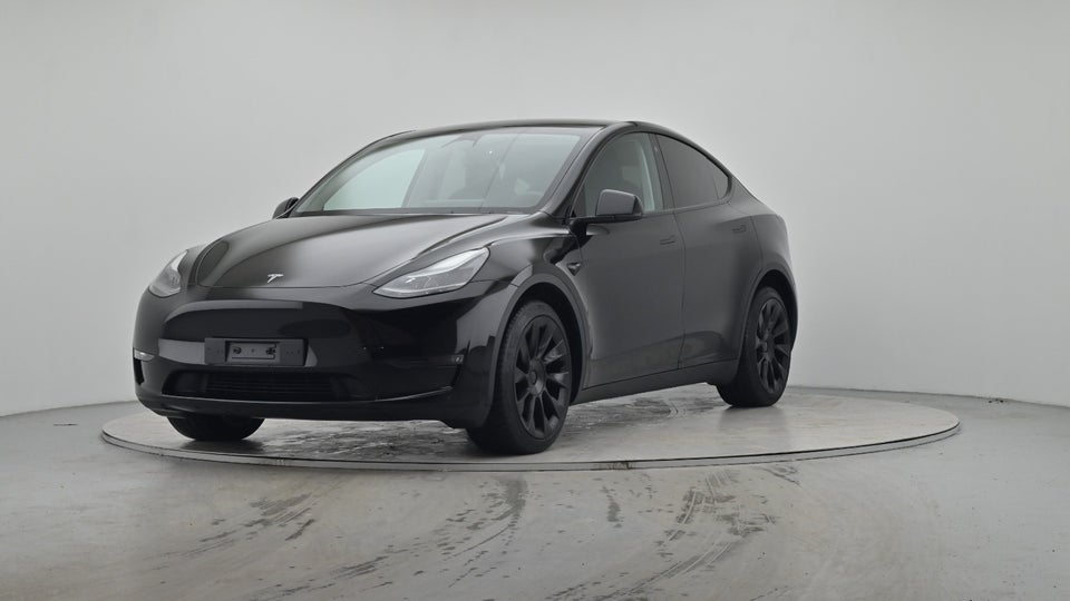 Tesla Model Y Long Range AWD 5d