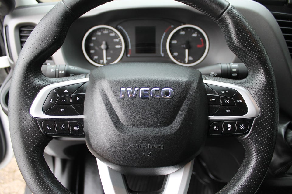 Iveco Daily 3,0 35S18 12m³ Van AG8