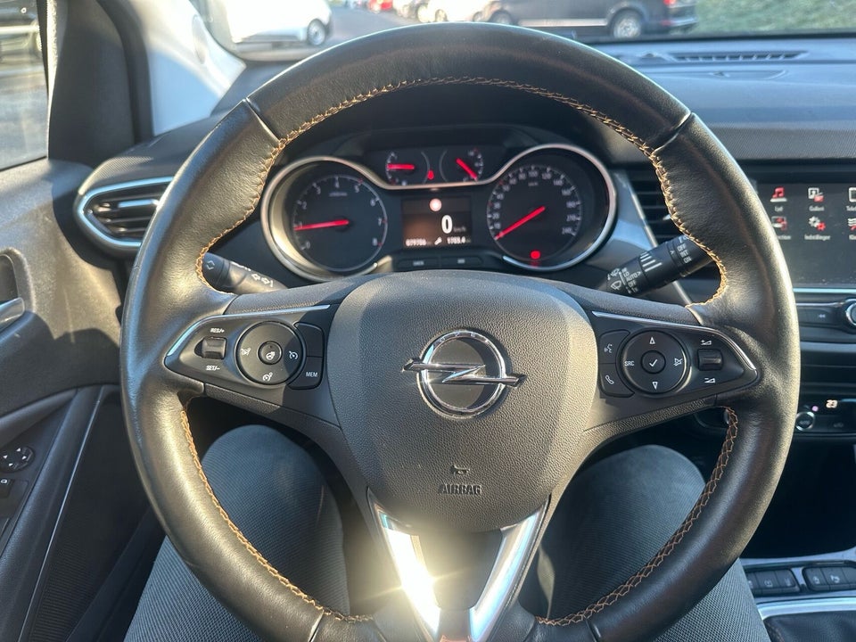 Opel Crossland X 1,2 T 110 Impress 5d