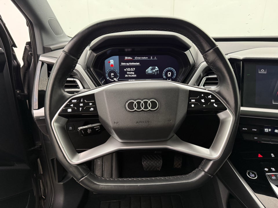 Audi Q4 e-tron 40 5d