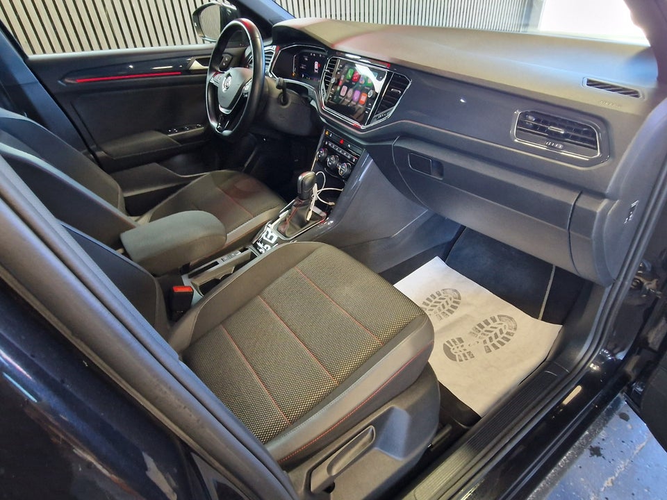 VW T-Roc 1,5 TSi 150 R-line DSG 5d