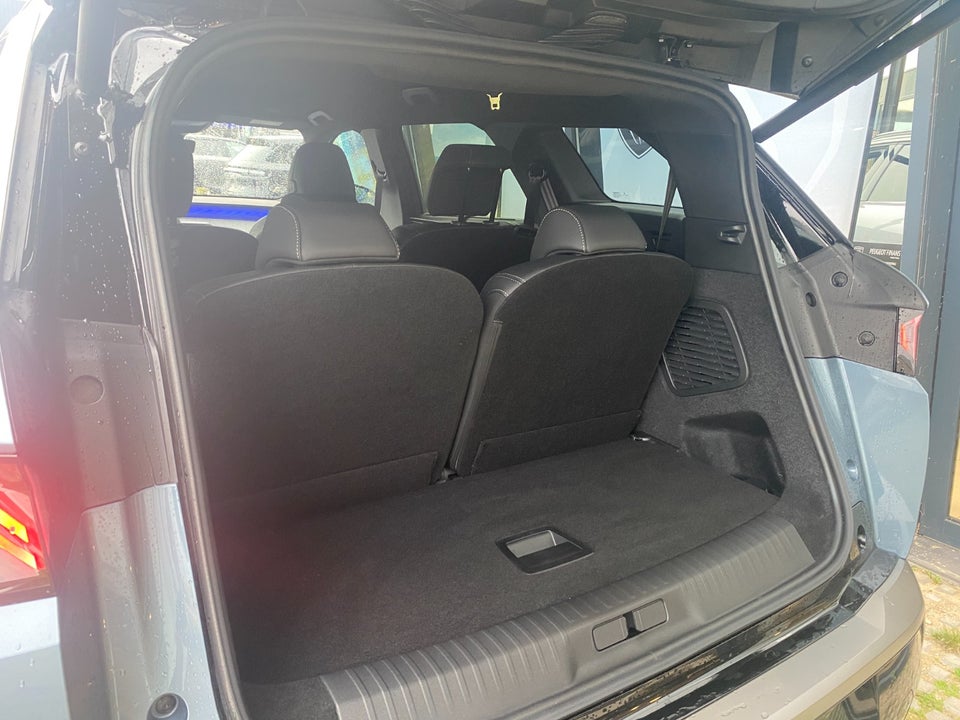 Peugeot e-5008 77 GT Pack 7prs 5d