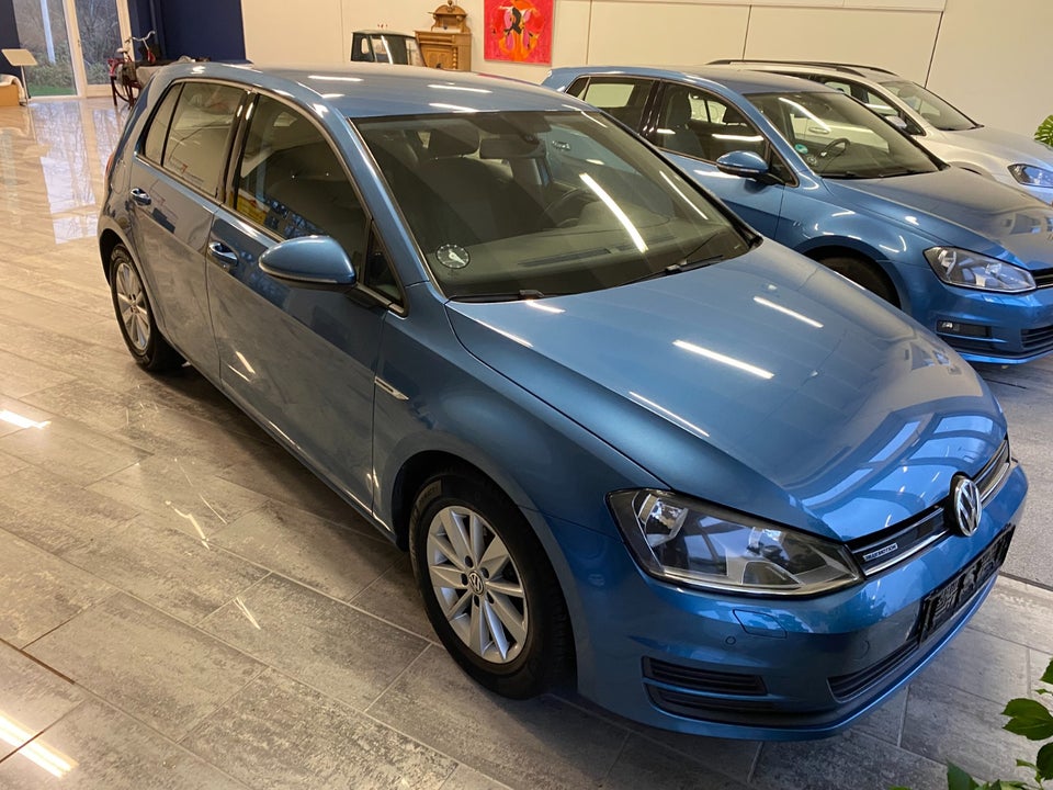 VW Golf VII 1,6 TDi 110 BlueMotion 5d