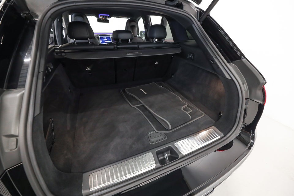 Mercedes EQE350 SUV AMG Advance Plus 4Matic 5d