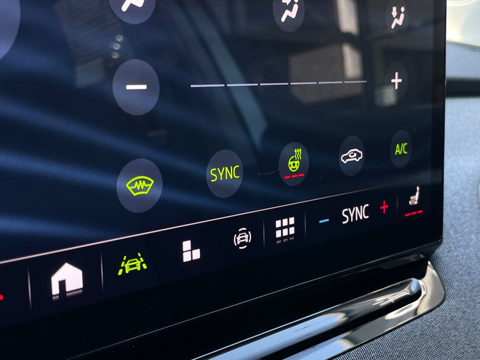 Skoda Enyaq 80 iV Loft 5d