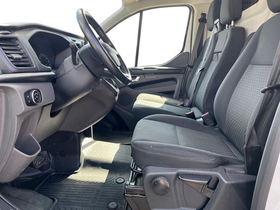 Ford Transit Custom 340 L2 2,0 TDCi 130 Trend aut.