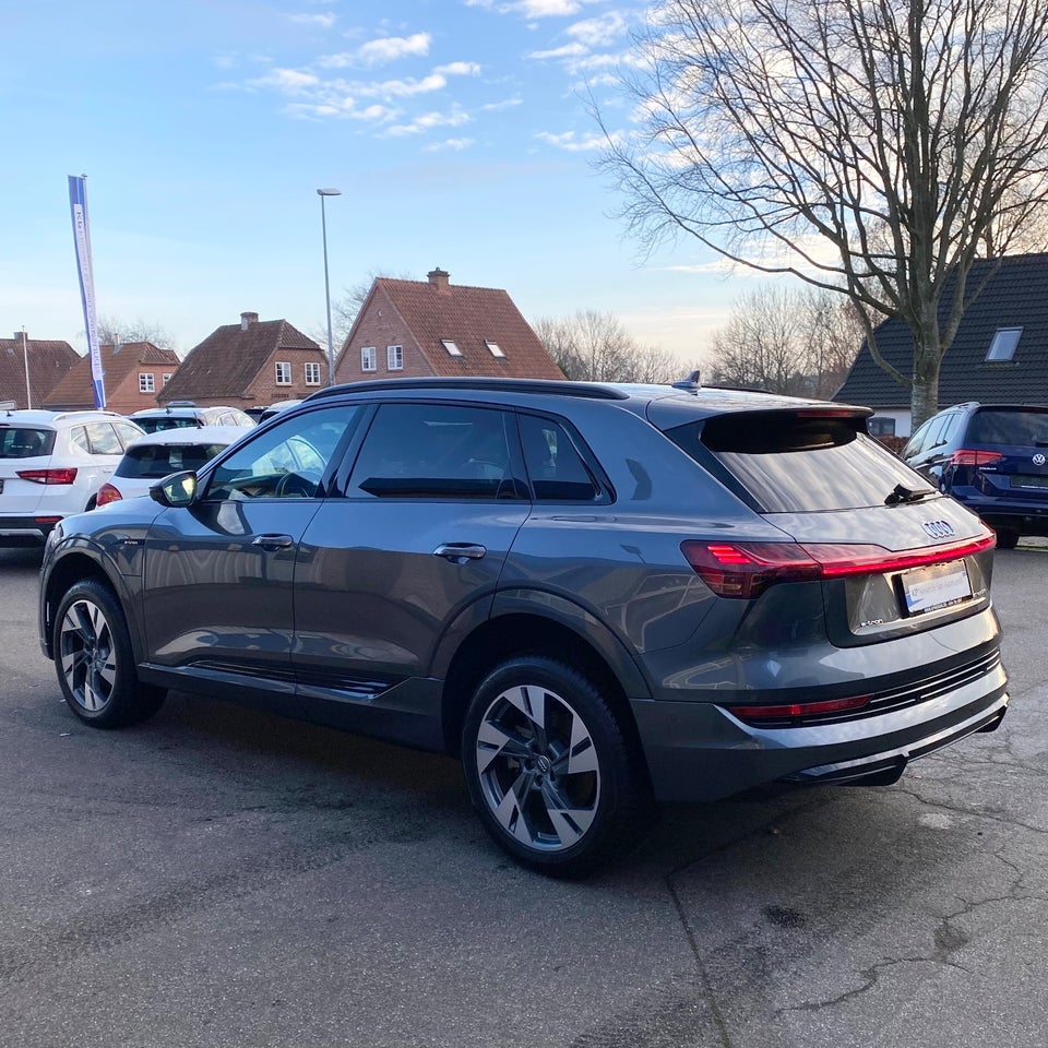 Audi e-tron 50 S-line quattro 5d