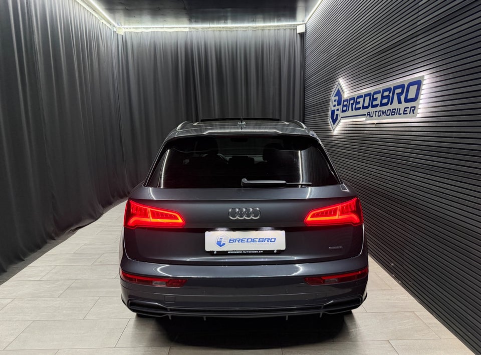 Audi Q5 3,0 TDi 286 S-line quattro Tiptr. 5d
