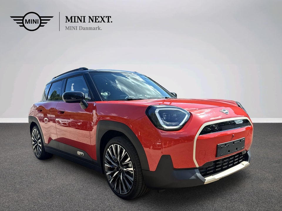 MINI Aceman E Favoured Trim L 5d
