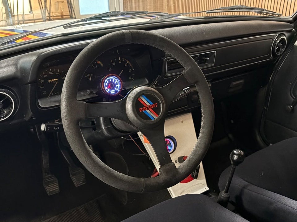 Ford Escort 1,6 Sport 2d