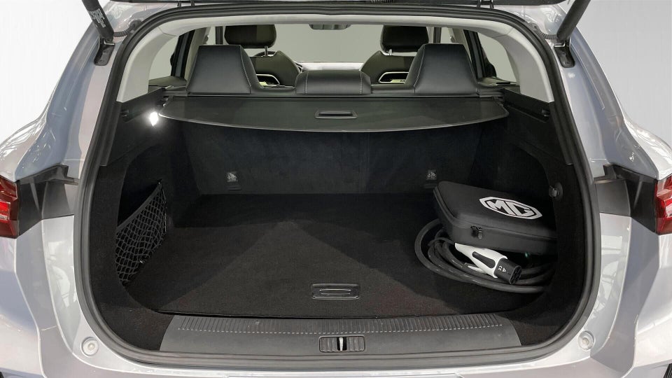 MG Marvel R Luxury 5d