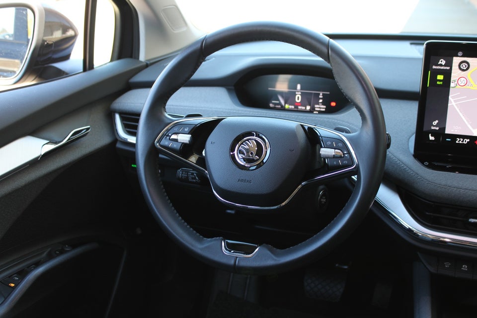 Skoda Enyaq 60 iV Loft 5d