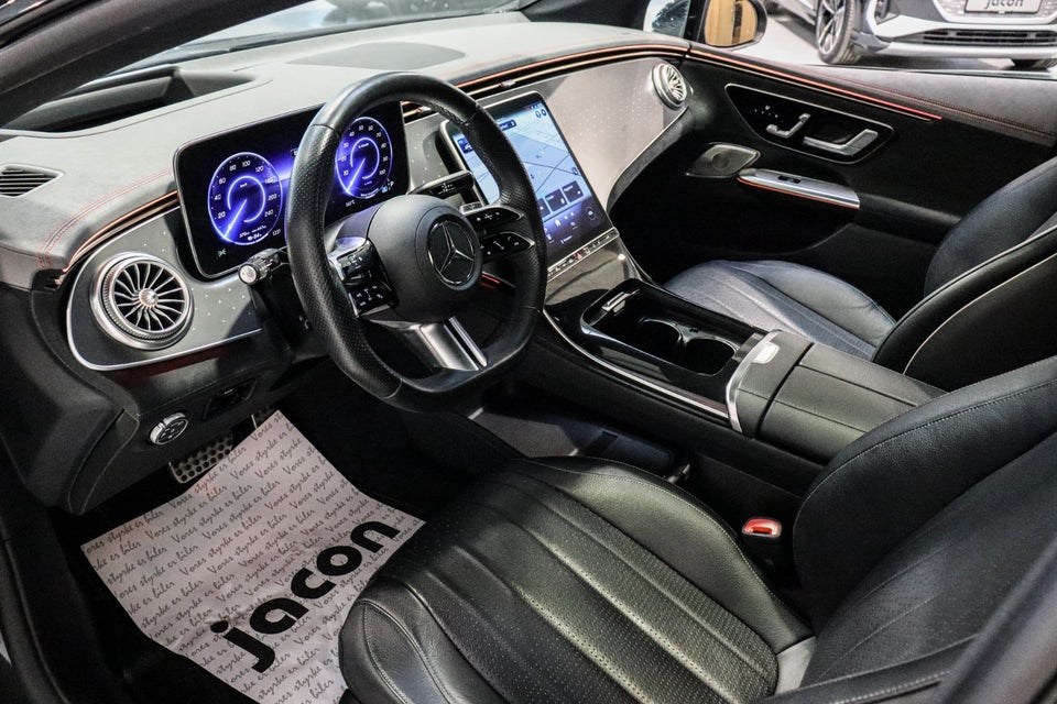 Mercedes EQE350 AMG Line 4d