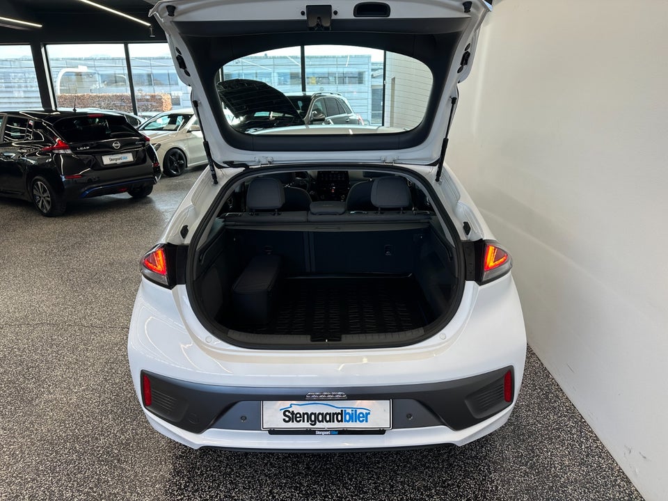 Hyundai Ioniq 1,6 PHEV Premium DCT 5d