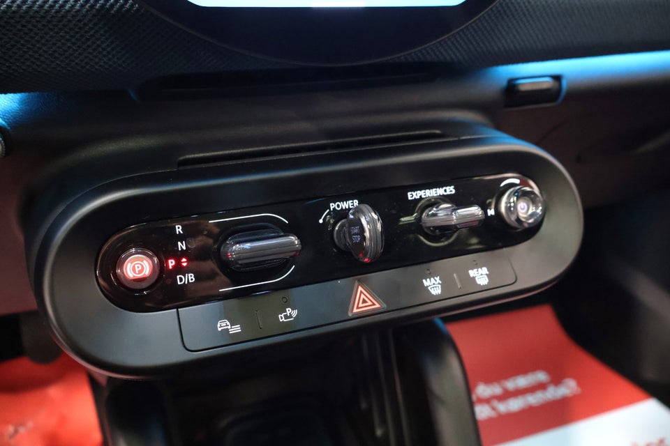 MINI Aceman E Favoured Trim M 5d