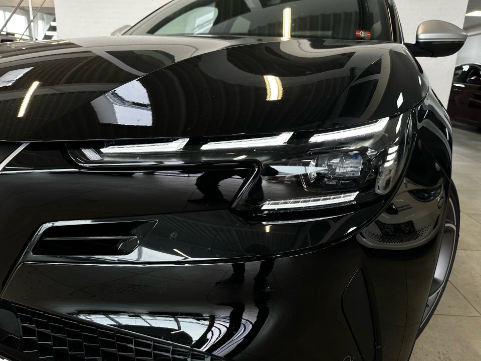 Alfa Romeo Junior Elettrica Veloce 5d