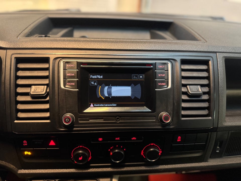 VW Transporter 2,0 TDi 180 Kassevogn DSG 4Motion lang