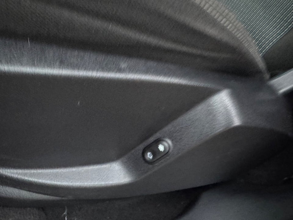 Ford Galaxy 2,0 TDCi 140 Titanium aut. 7prs 5d