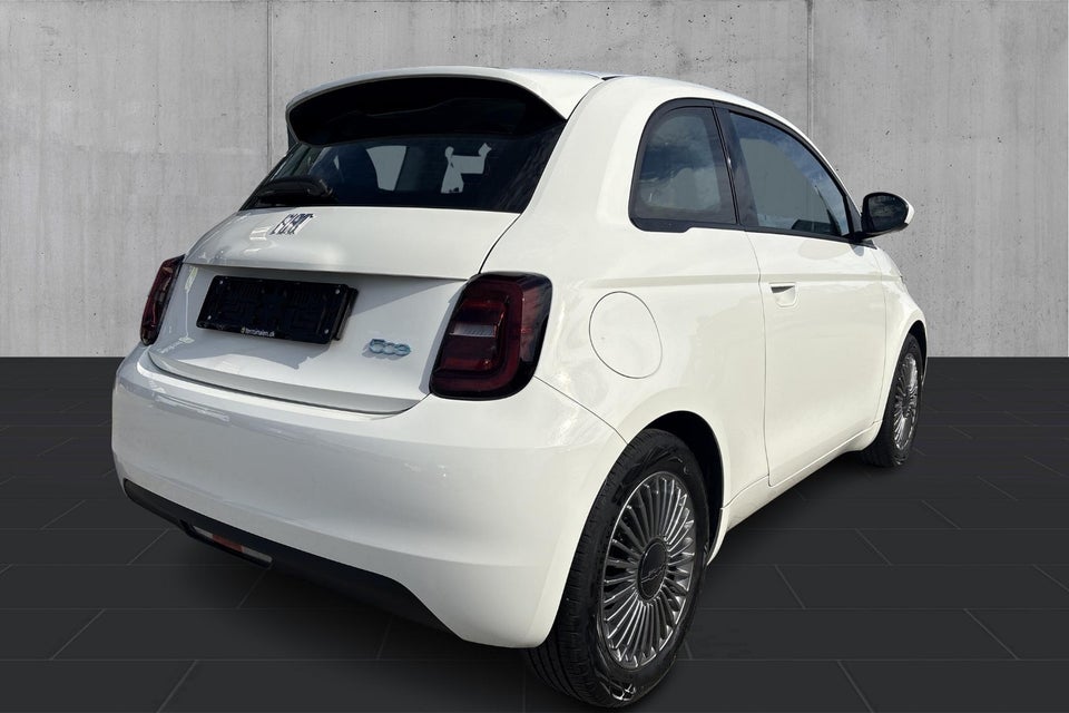 Fiat 500e 42 Icon 3d