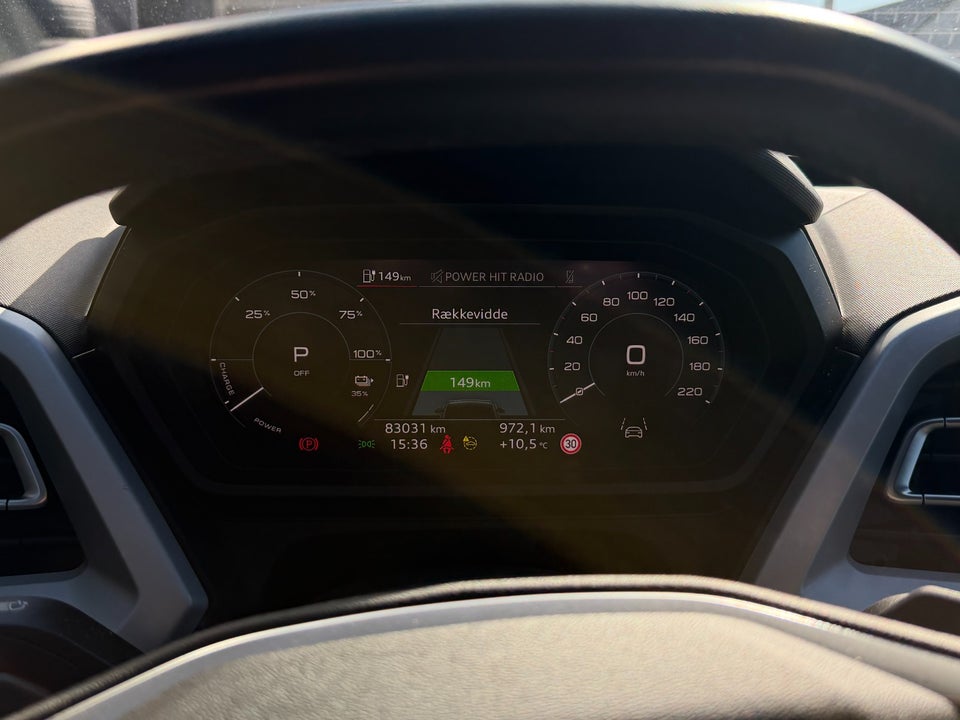 Audi Q4 e-tron 40 Advanced 5d