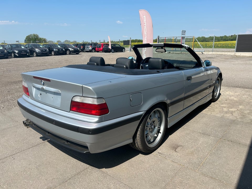 BMW M3 3,2 Cabriolet 2d