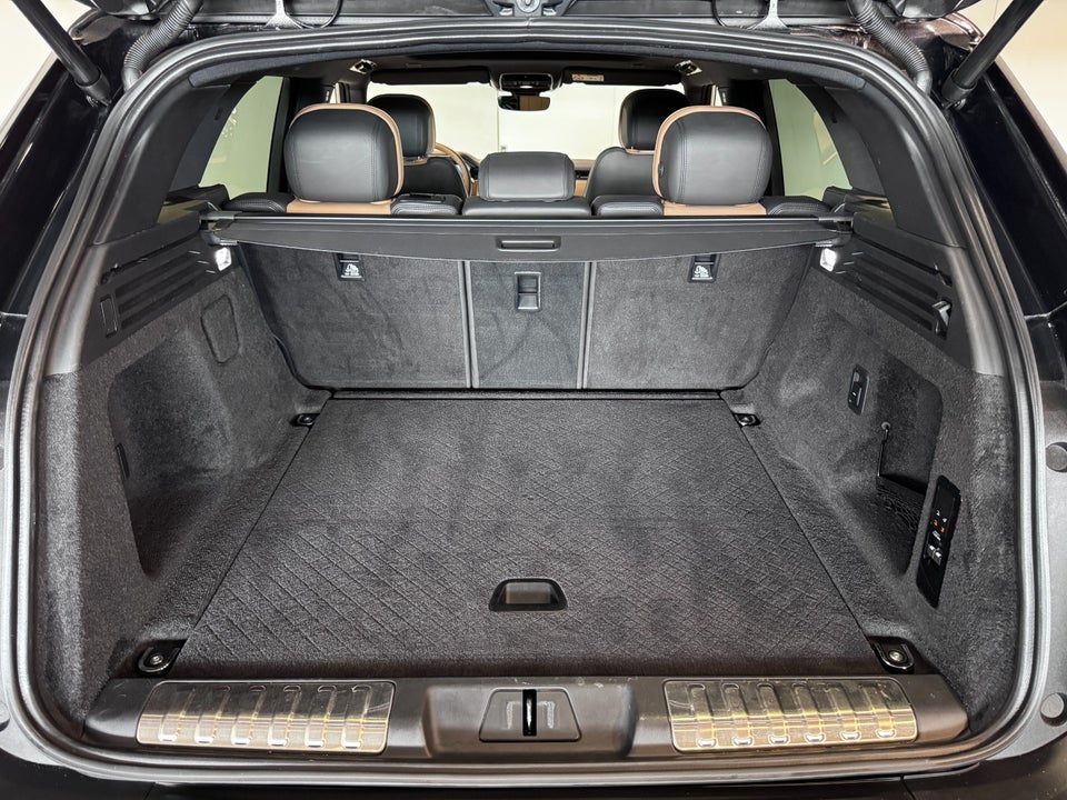 Land Rover Range Rover Sport 3,0 P460e Dynamic SE aut. 5d