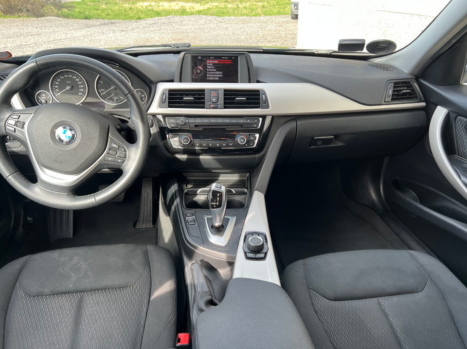 BMW 320d 2,0  4d