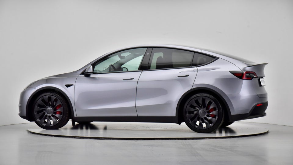 Tesla Model Y Performance AWD 5d