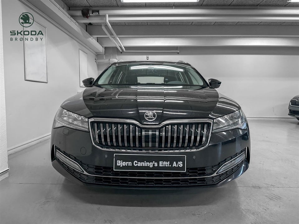 Skoda Superb 2,0 TDi 150 Style Combi DSG 5d