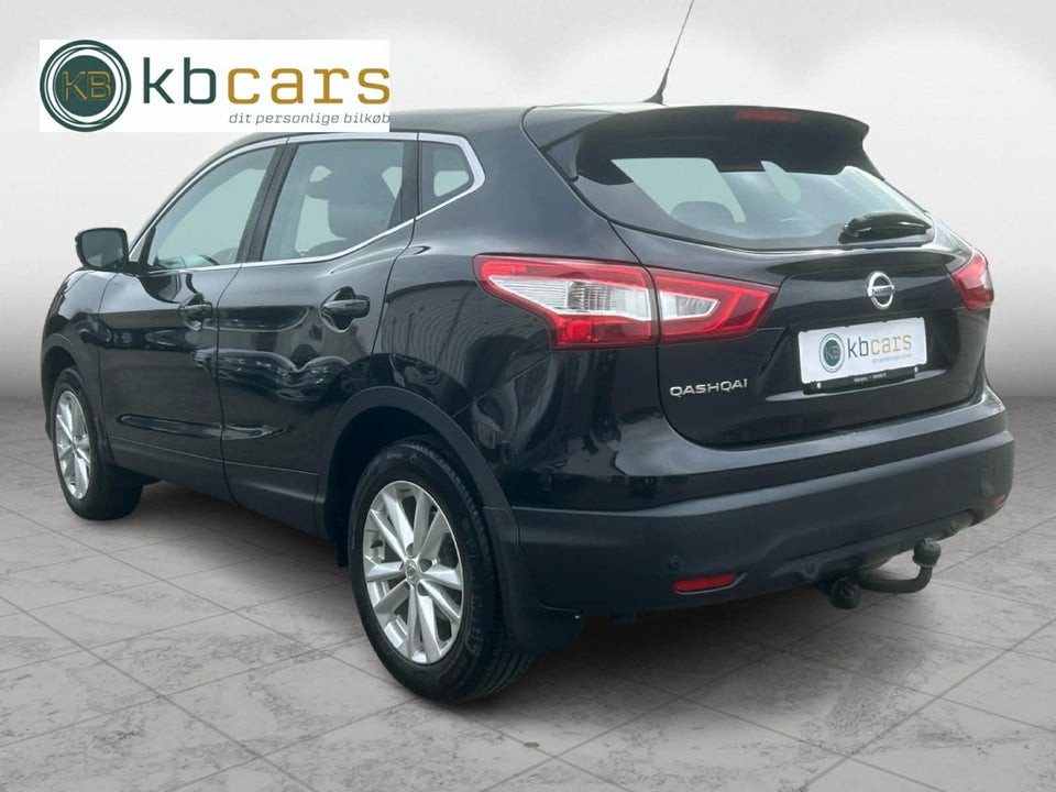 Nissan Qashqai 1,6 dCi 130 Tekna 5d