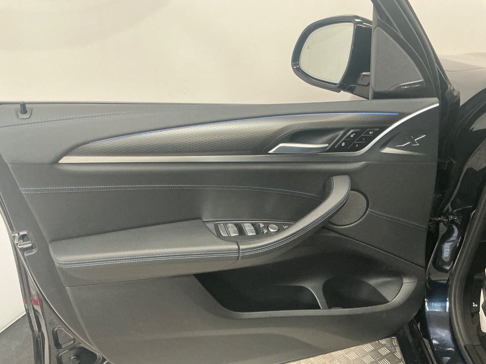 BMW iX3 Charged Plus M-Sport 5d