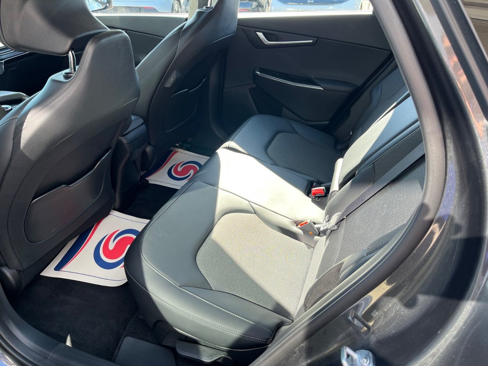 Kia EV6 77 Long Range Access 5d