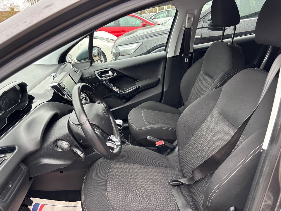 Peugeot 208 1,5 BlueHDi 100 Envy 5d
