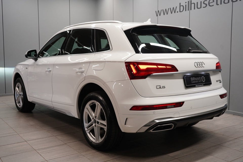 Audi Q5 50 TFSi e S-line quattro S-tr. 5d