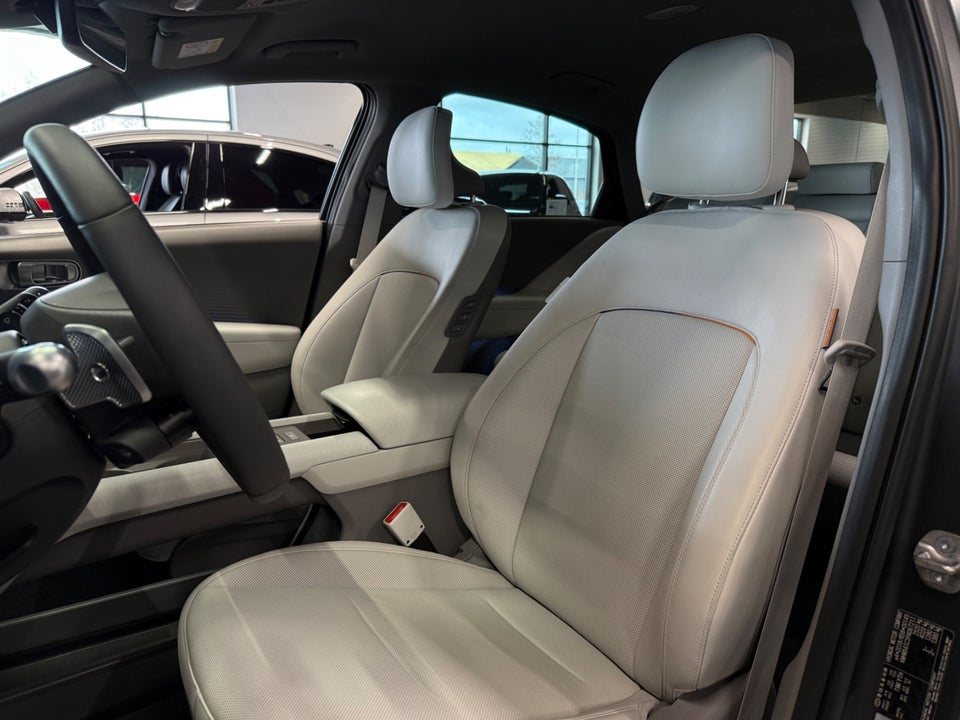 Hyundai Ioniq 6 77 Ultimate AWD 4d